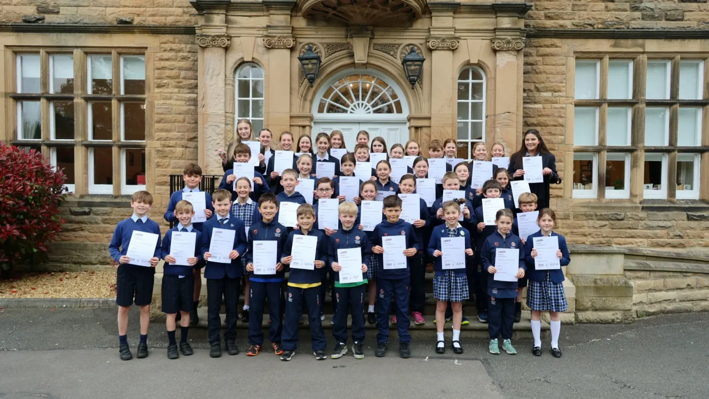 Standing ovation for Barney pupils’ record-breaking LAMDA success